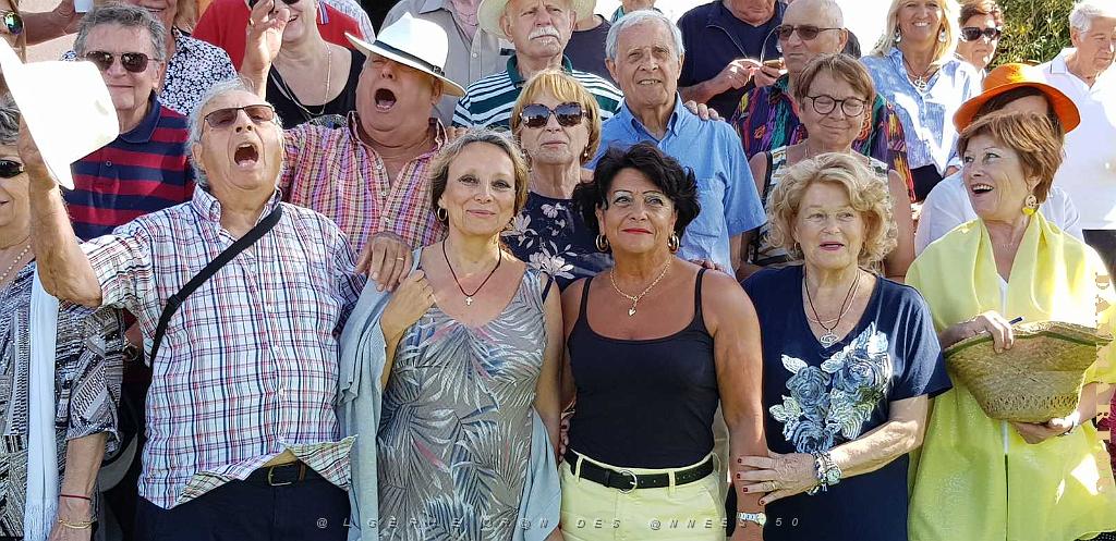 HOMMAGE A N.D. DE SANTA CRUZ A DALIAS DU 7 AU 10 JUIN 2019 (333) BARBECUE CHEZ ANGE A LA CANADA.jpg